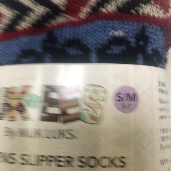 NWT MUKLUKS WOMENS SLIPPER SOCKS - Picture 3 of 3
